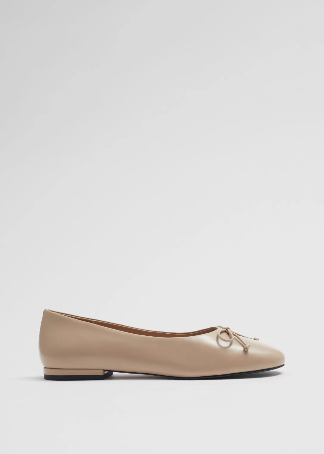 & Other Stories Ballerines En Cuir Beige Cheap