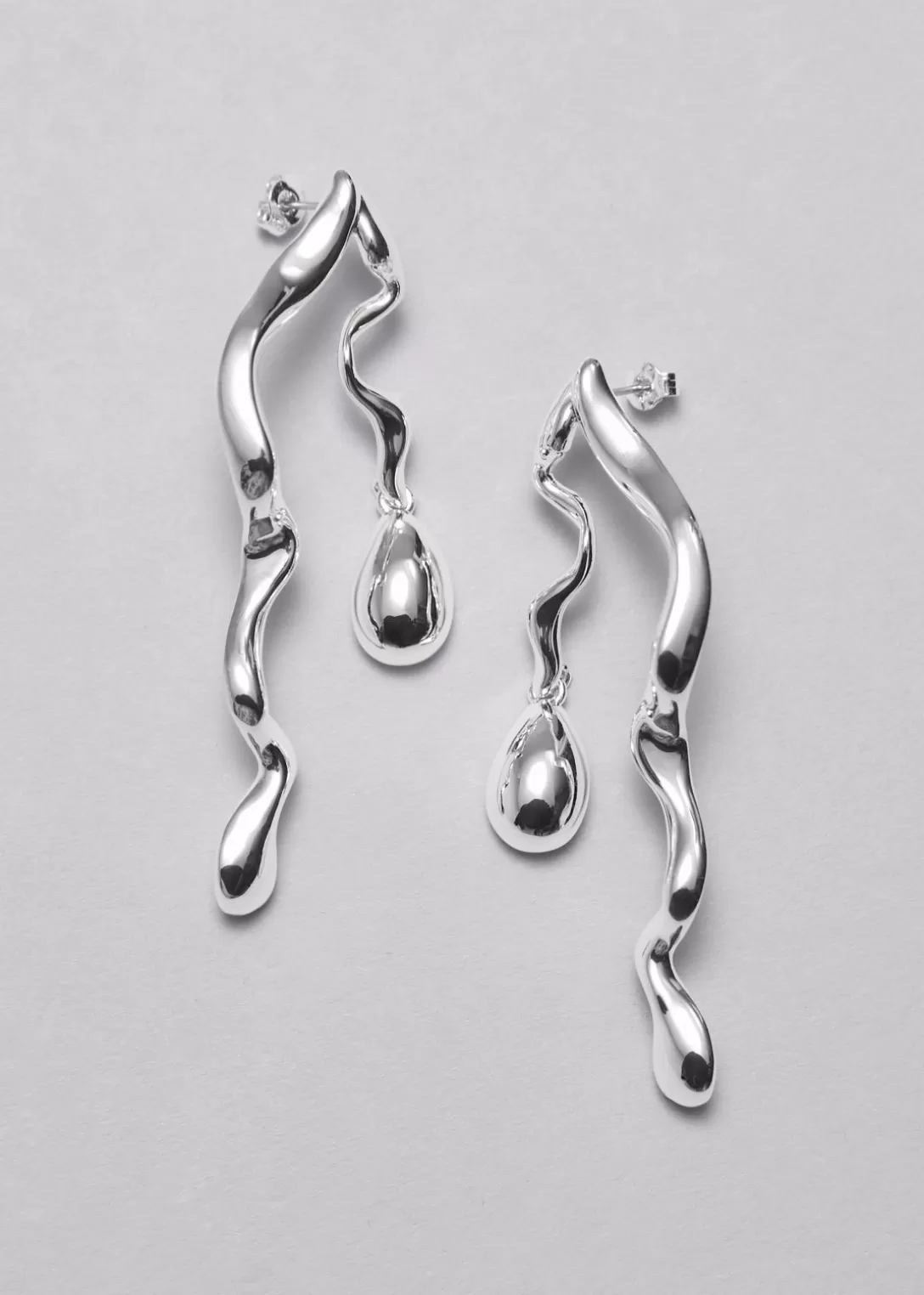 & Other Stories Boucles D’oreilles Pendantes En Forme De Gouttes Argenté Flash Sale