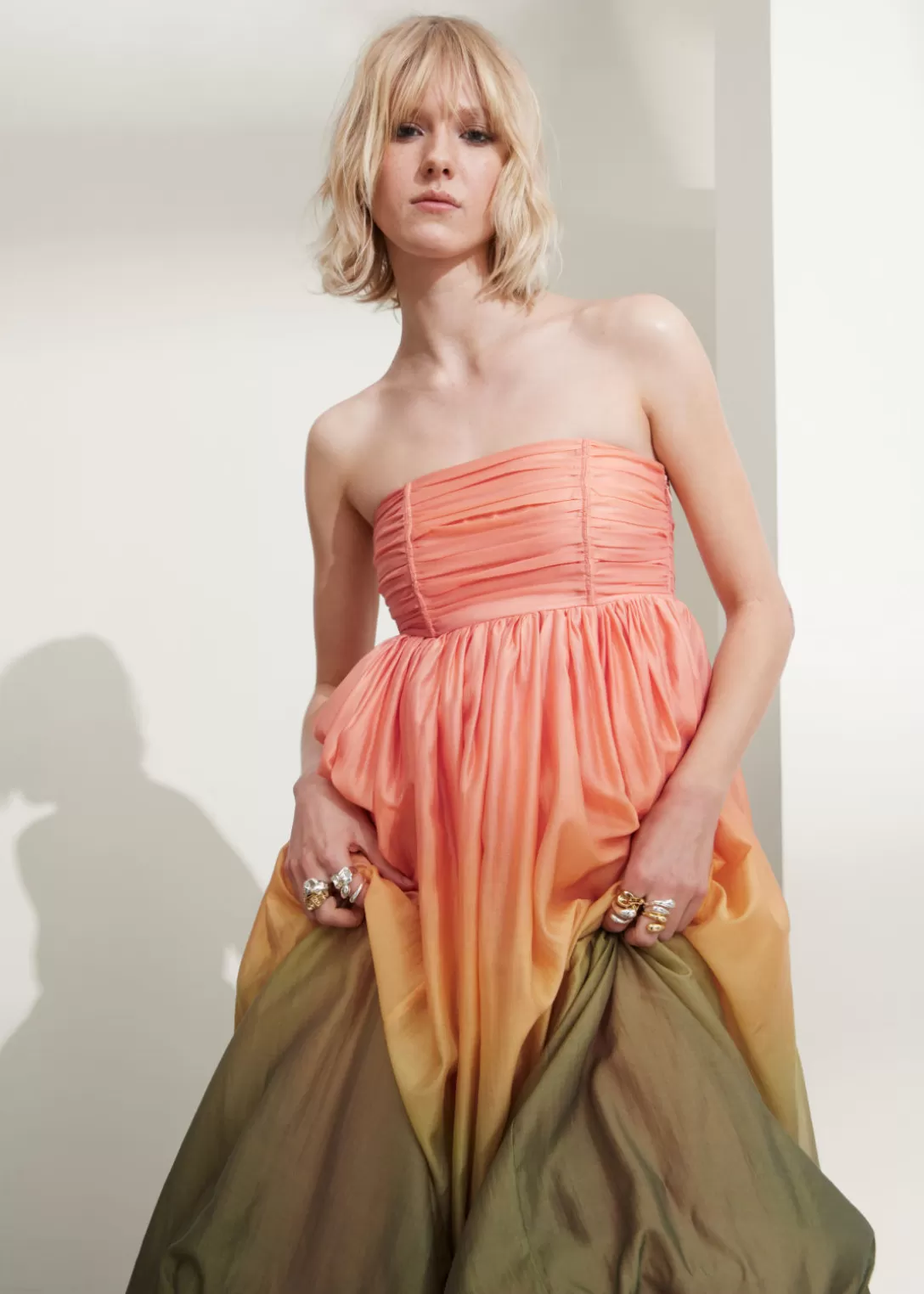 & Other Stories Robe Midi Boule à Bustier Rose/Orange/Vert New