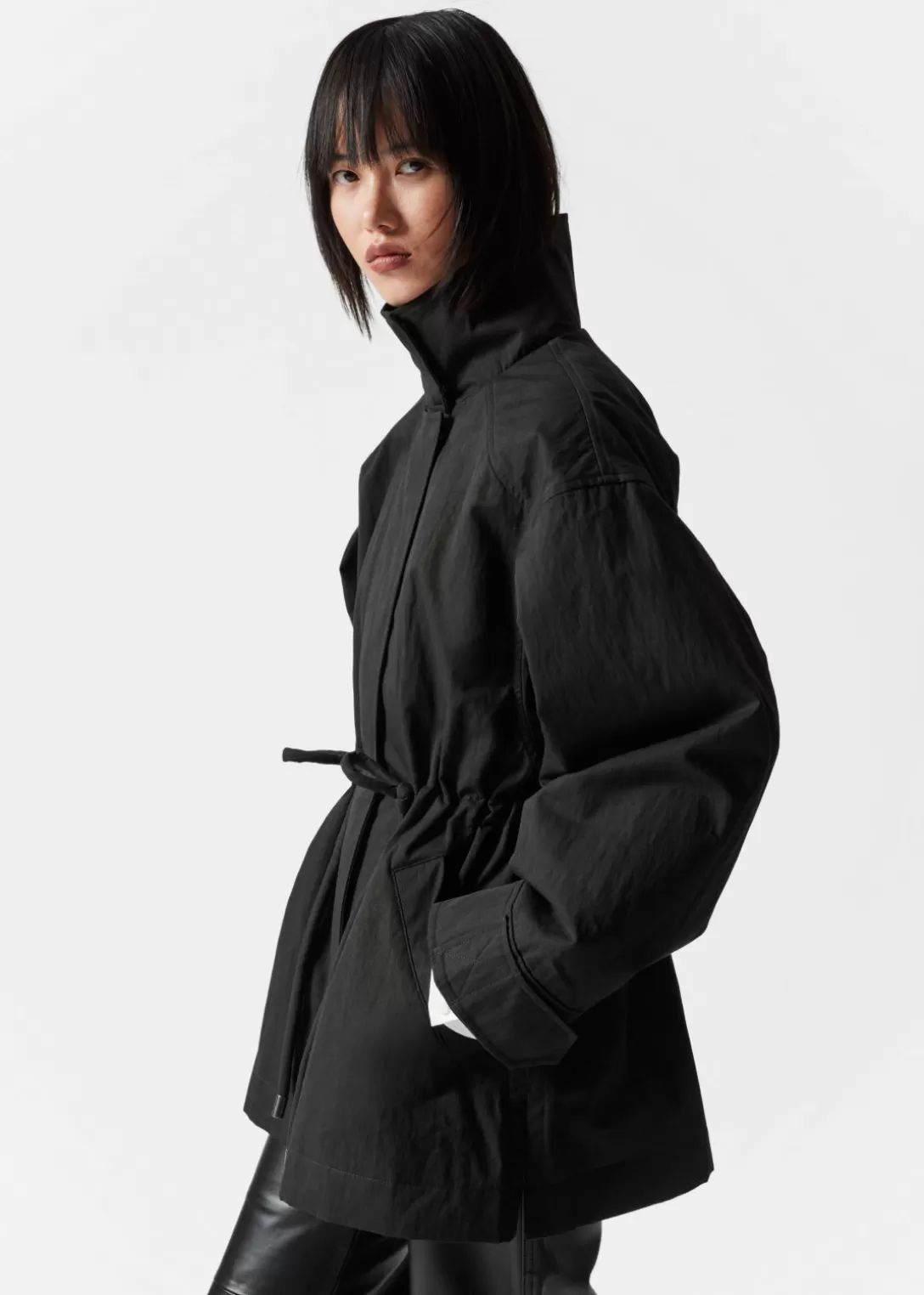& Other Stories Veste Avec Cordon De Serrage à La Taille Noir Store